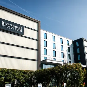 Staybridge London Heathrow - Bath Road, An Ihg Hotel
